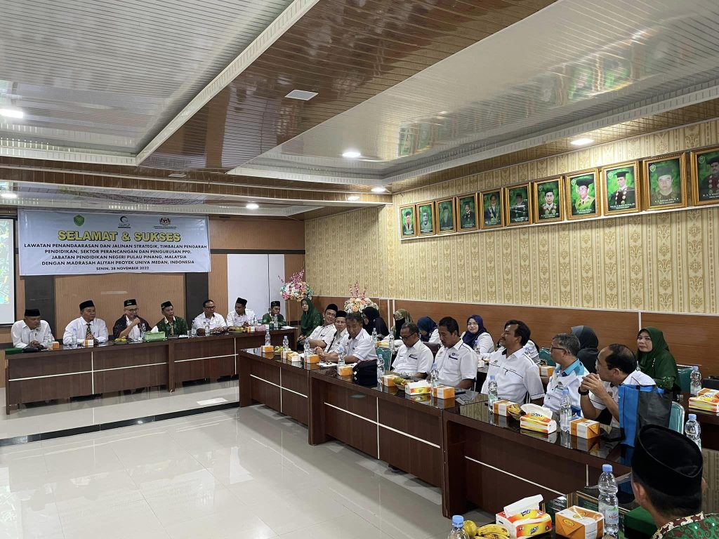 Rektor UNIVA Medan hadiri Lawatan Penandaarasan PN Pulau Pinang Malaysia dengan Madrasah Proyek UNIVA Medan5