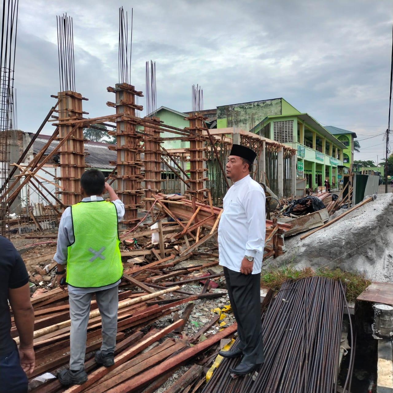 Pembangunan gedung baru univa medan